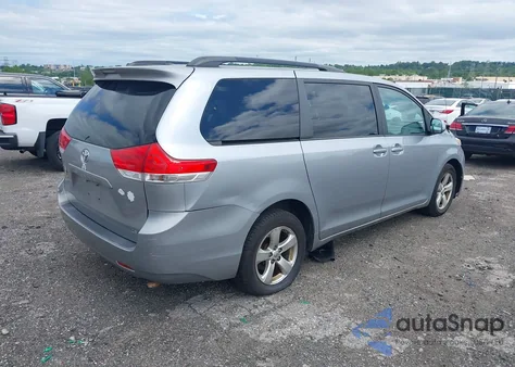 2013 Toyota Sienna Le V6 8 Passenger из США, поврежденный, VIN 5TDKK3DC3DS402574